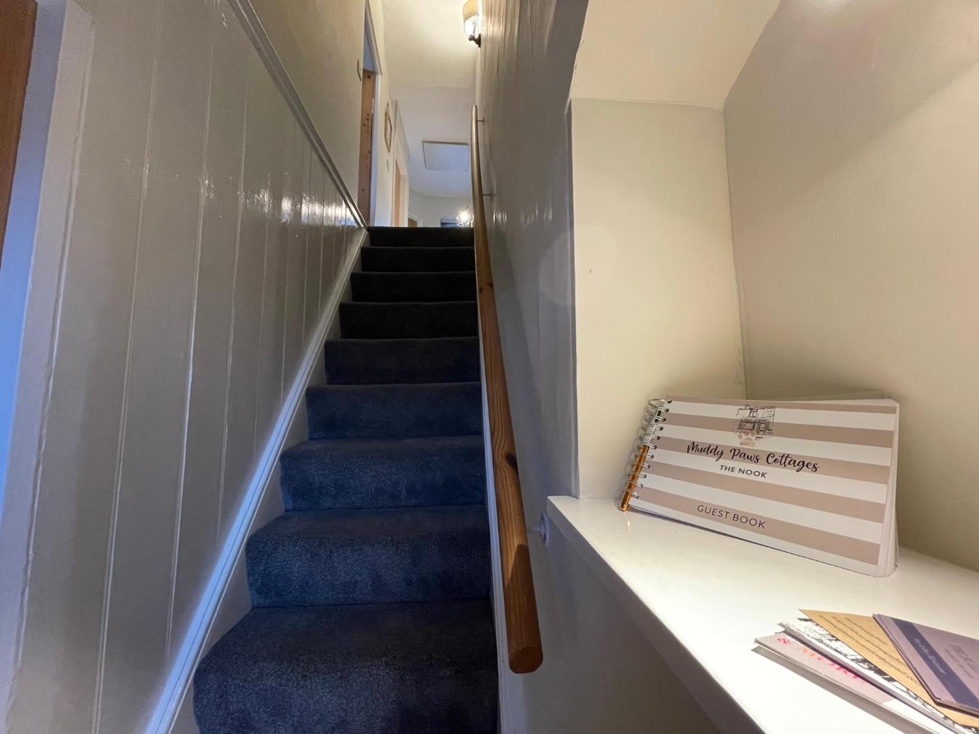 Taddington Muddy Paws Cottages - The Nook מראה חיצוני תמונה