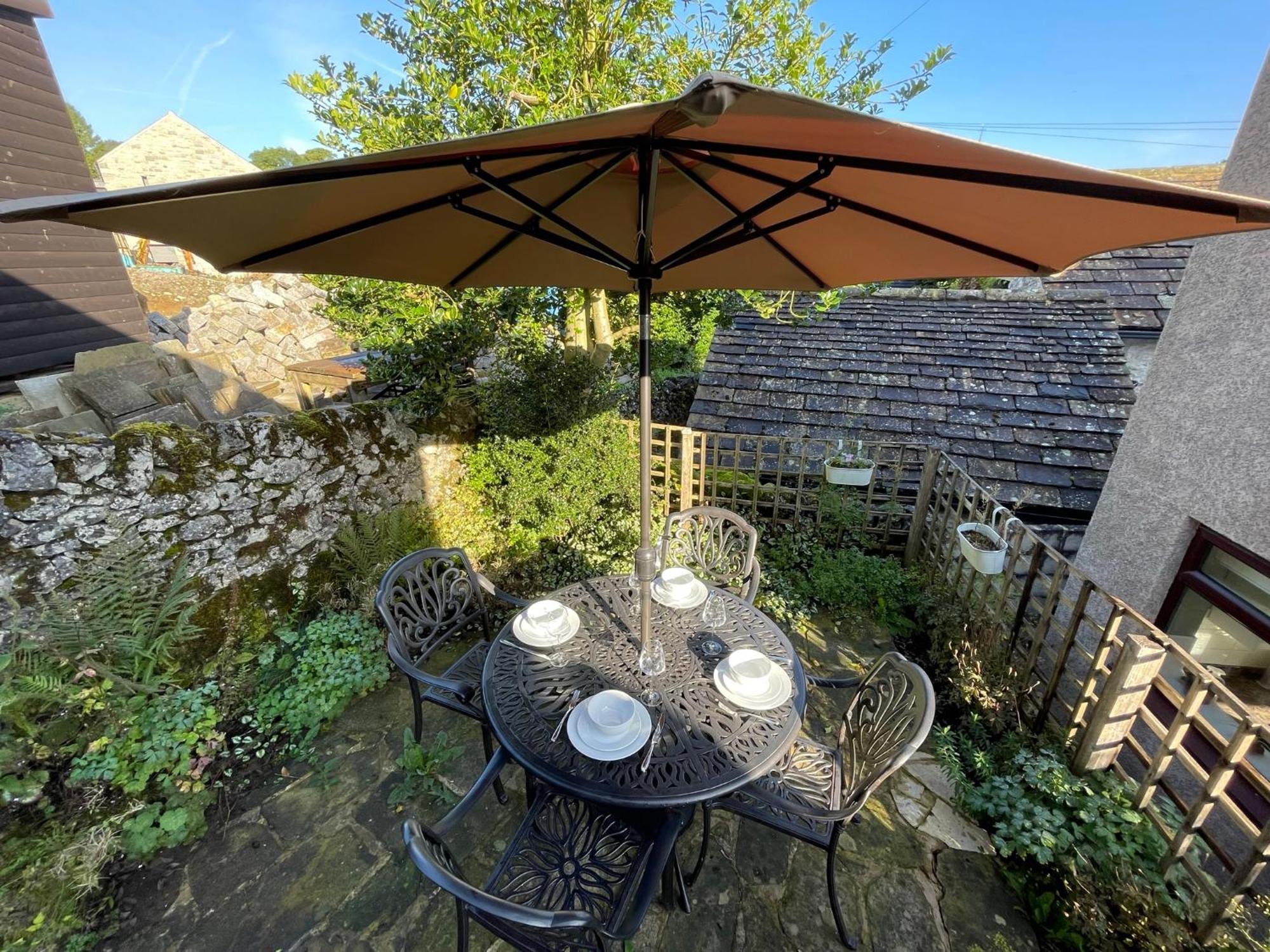Taddington Muddy Paws Cottages - The Nook מראה חיצוני תמונה
